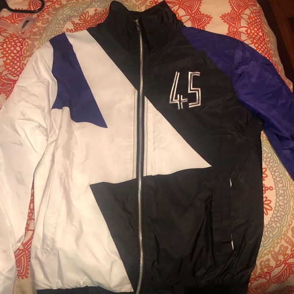 concord 11 jogging suit